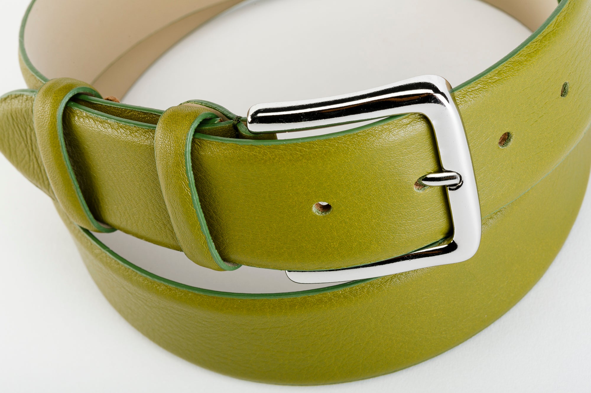 Cintura Unisex in Vera Pelle Pieno Fiore e Fodera Nabuk - CINTURA ESSENTIAL COLOR by TAFTIK - Fibbia cromata moderna ed elegante. In 6 Varianti Colore. Altezza cm.4