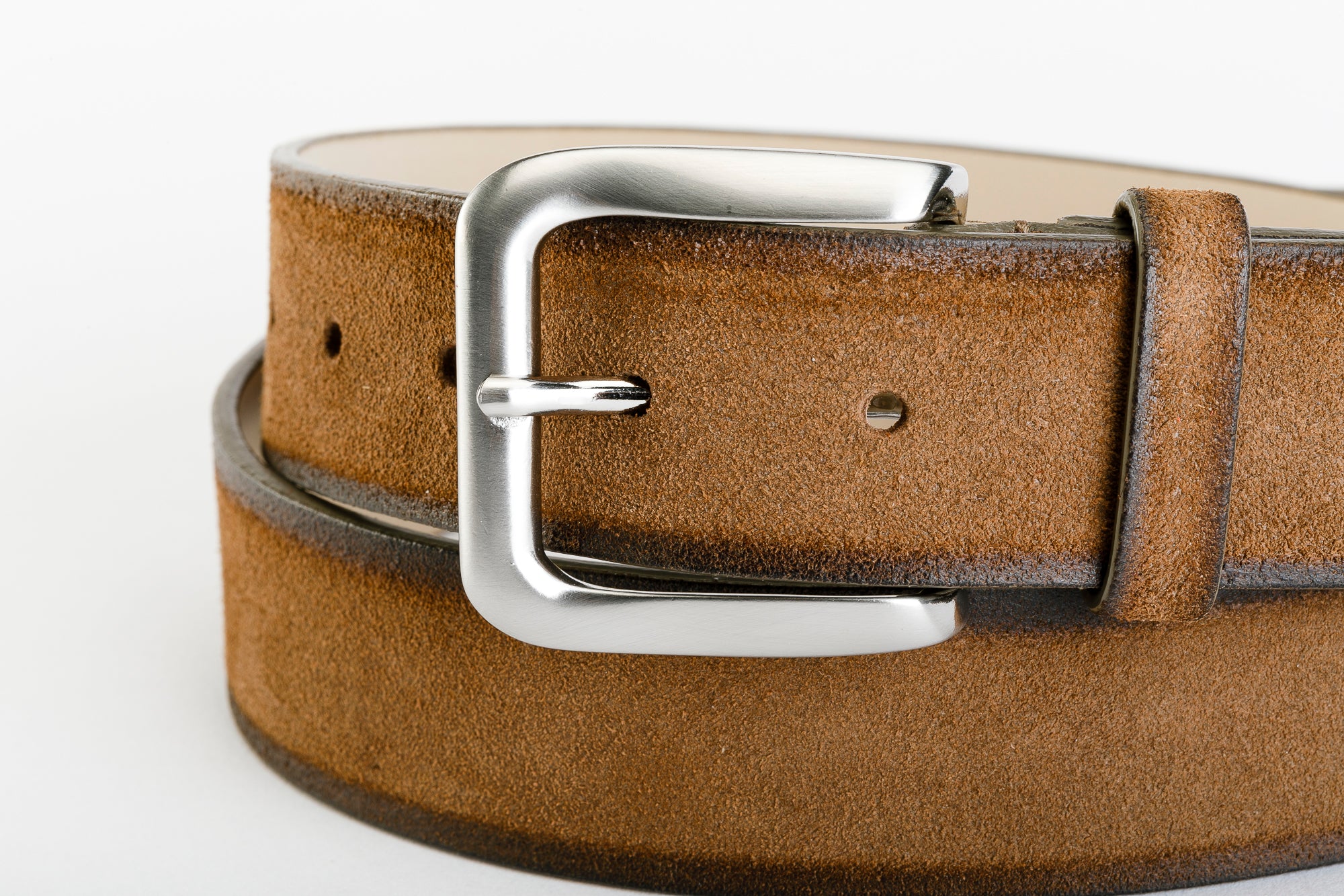 Unisex Genuine Leather Belt - NEWPORT BELT by TAFTIK – Sturdy and elegant, Satin Steel finish buckle paired with Old England Oiled Leather and Genuine Suede and Alaskan Leather variants. Height 3.5 cm.