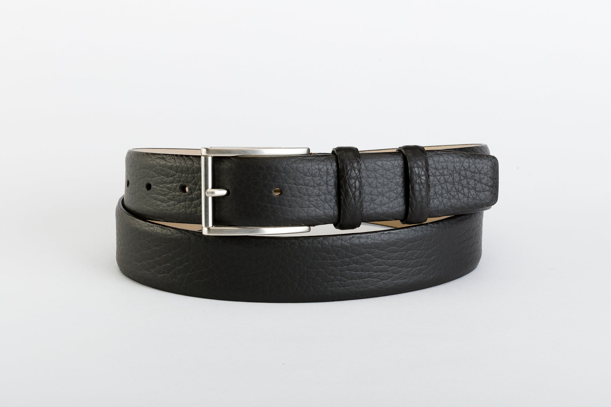 Cintura Uomo in Vera Pelle Primo Fiore e Fodera Nabuk - CINTURA DANDY by TAFTIK – Fibbia in Ottone con finitura Acciaio Satinato Ipoallergenica. Eleganza giovane e versatile in 3 Varianti Colore. Altezza cm.3,5.