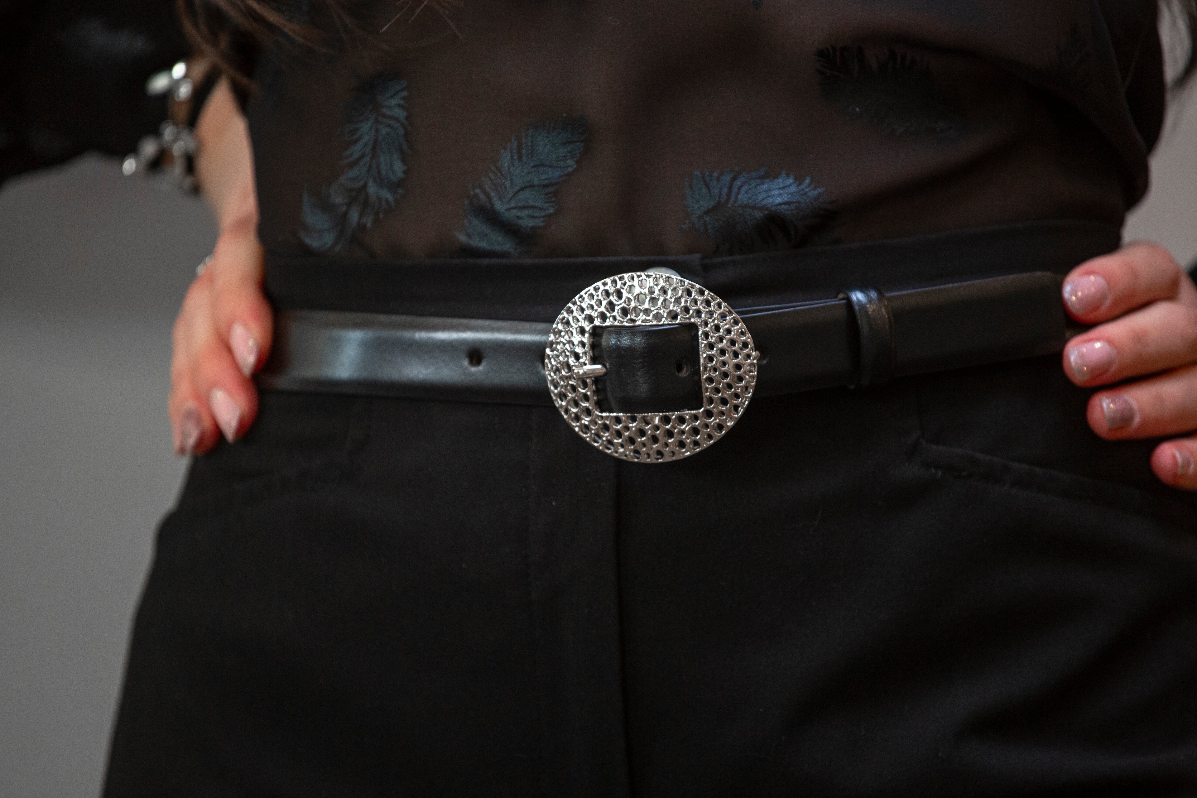 Cintura Donna in Vera Pelle Spazzolata Lucida e Fodera Nabuk - CINTURA MARTINI SODA by TAFTIK - Fibbia Design 3D Reticube Ipoallergenica. L&