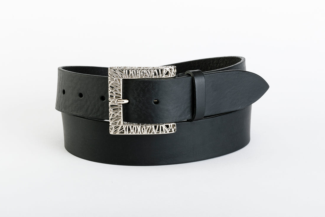 Cintura Donna in Vero Cuoio Old England - CINTURA SAFARI by TAFTIK – Fibbia Cromata Ipoallergenica con Tecnologia laser 3D Reticube. Fibbia glamour e robustezza in 3 Varianti Colore e Altezza cm.4