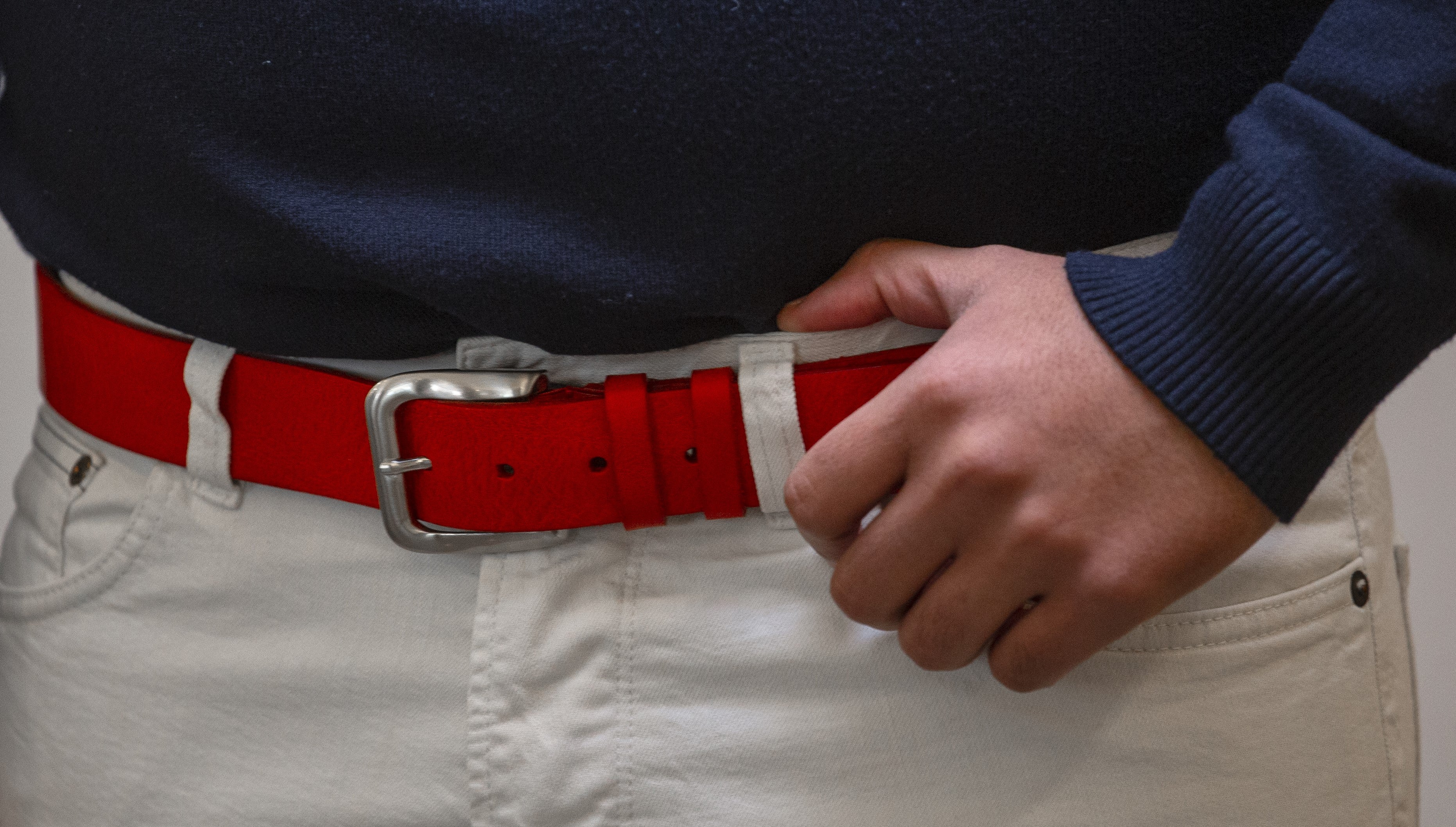 Unisex Genuine Leather Belt - NEWPORT BELT by TAFTIK – Sturdy and elegant, Satin Steel finish buckle paired with Old England Oiled Leather and Genuine Suede and Alaskan Leather variants. Height 3.5 cm.